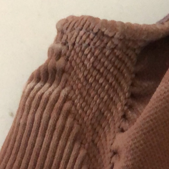 Body by Victoria Player Sports Bra · Medium support · Pull-on style - Picture 5 of 12